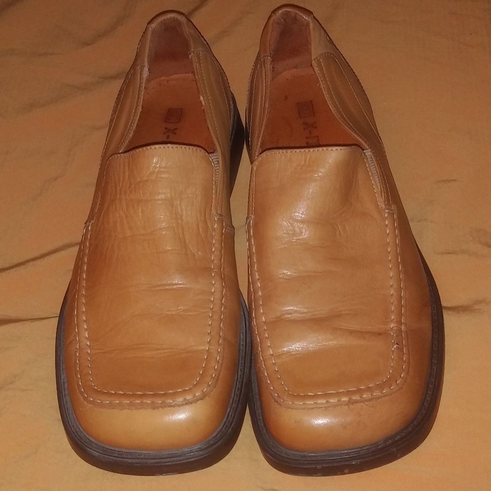 X-IT Mens Leather Dress Loafer